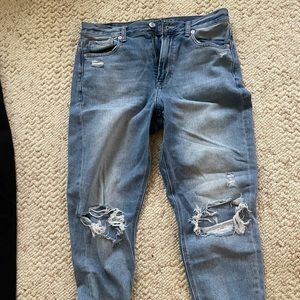 American eagle mom jeans